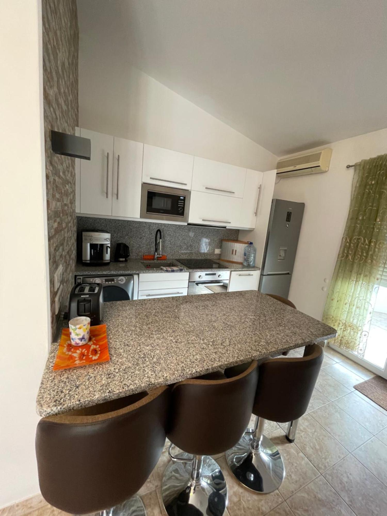 Bosfor Hotel Dobra Voda Room photo