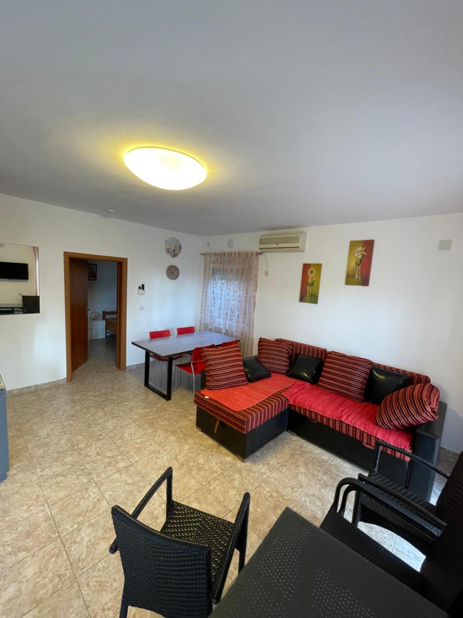 Bosfor Hotel Dobra Voda Exterior photo